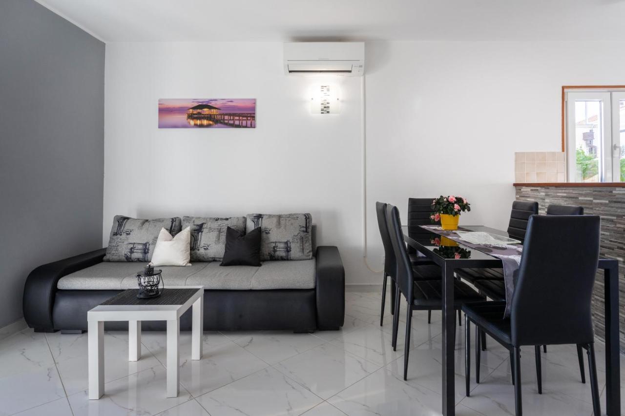 Apartment Marin Ядрия Екстериор снимка