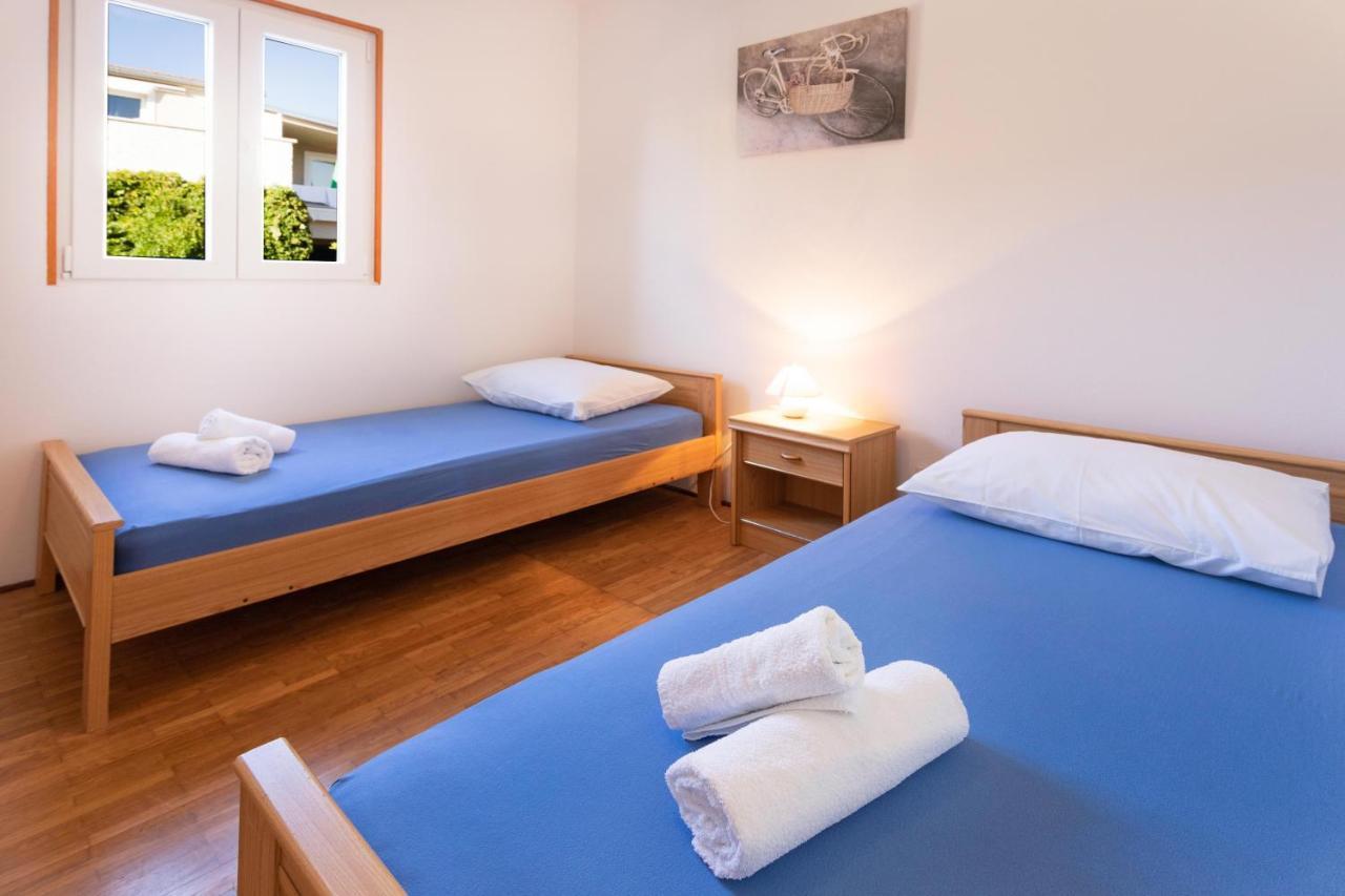 Apartment Marin Ядрия Екстериор снимка