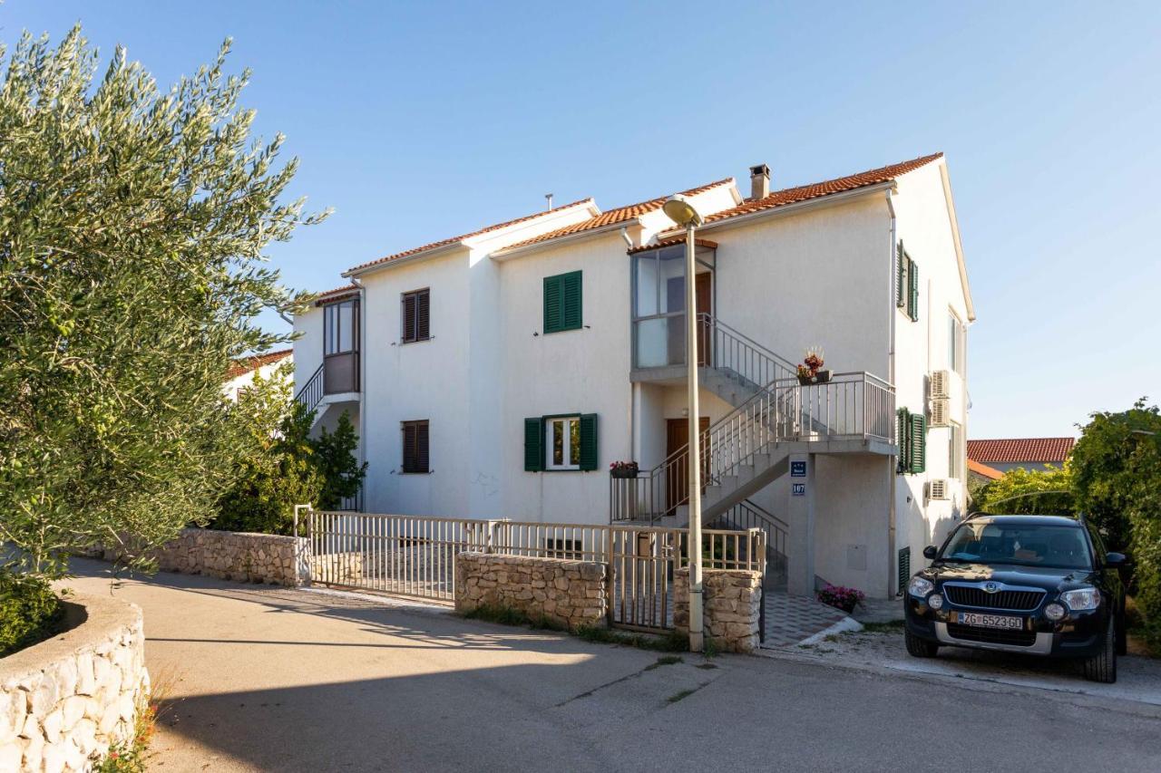 Apartment Marin Ядрия Екстериор снимка