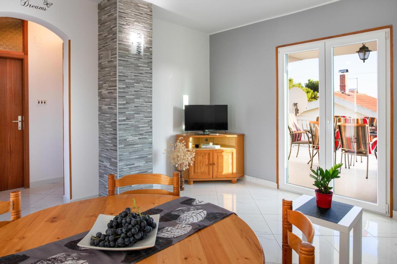 Apartment Marin Ядрия Екстериор снимка
