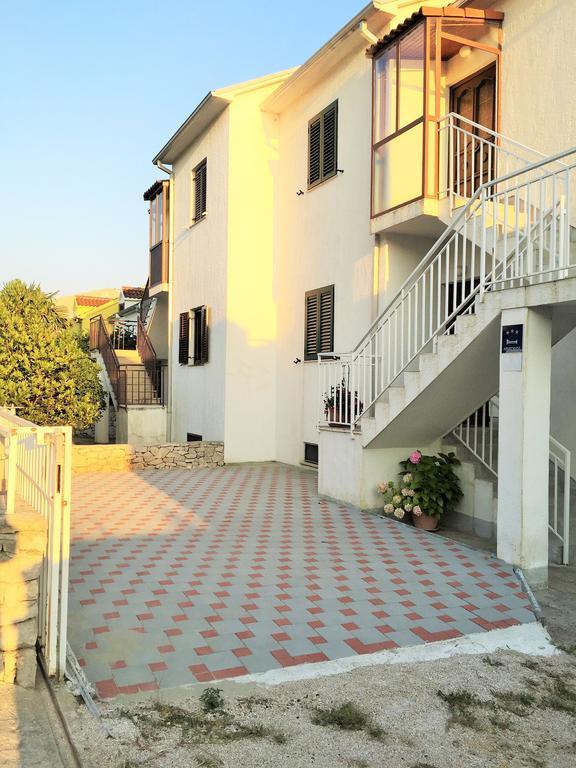 Apartment Marin Ядрия Екстериор снимка
